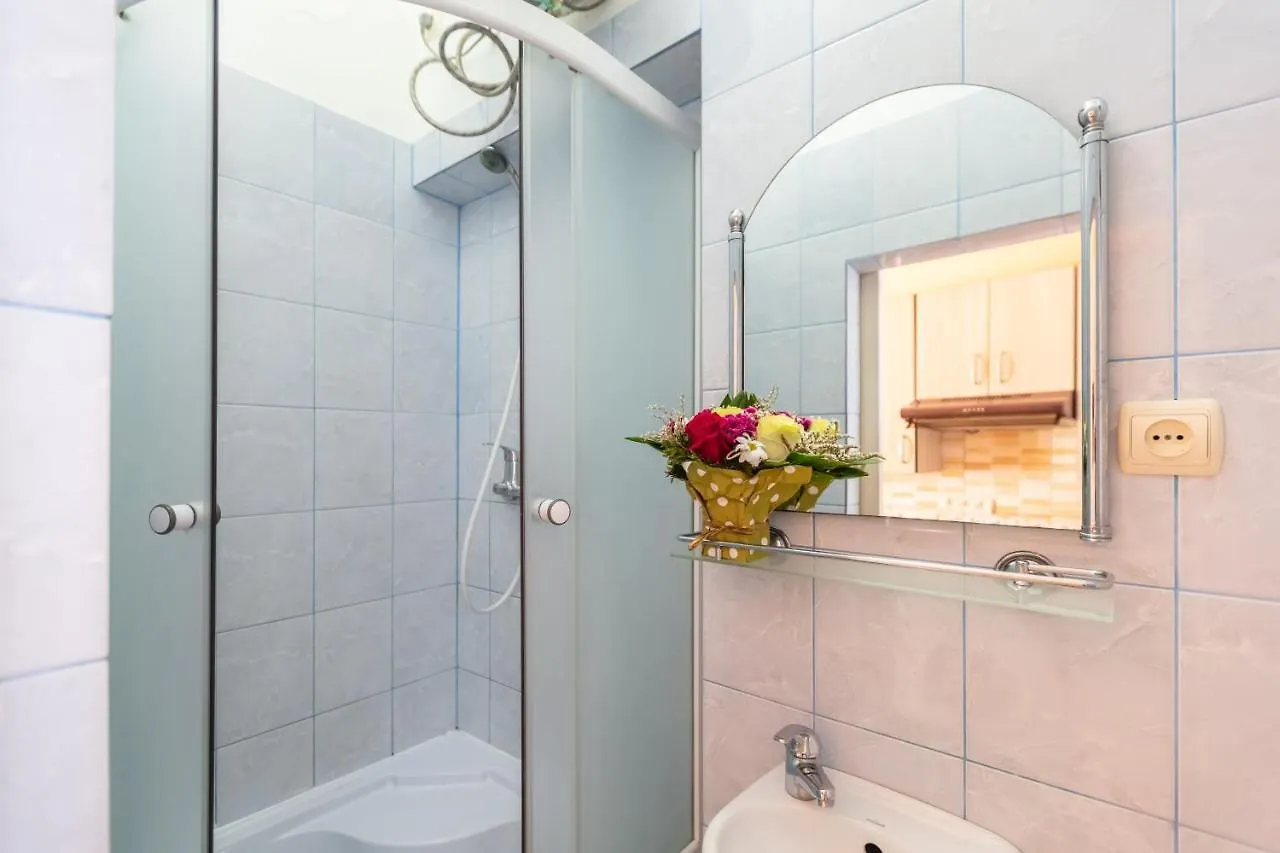 Smart Lwow House Apartment